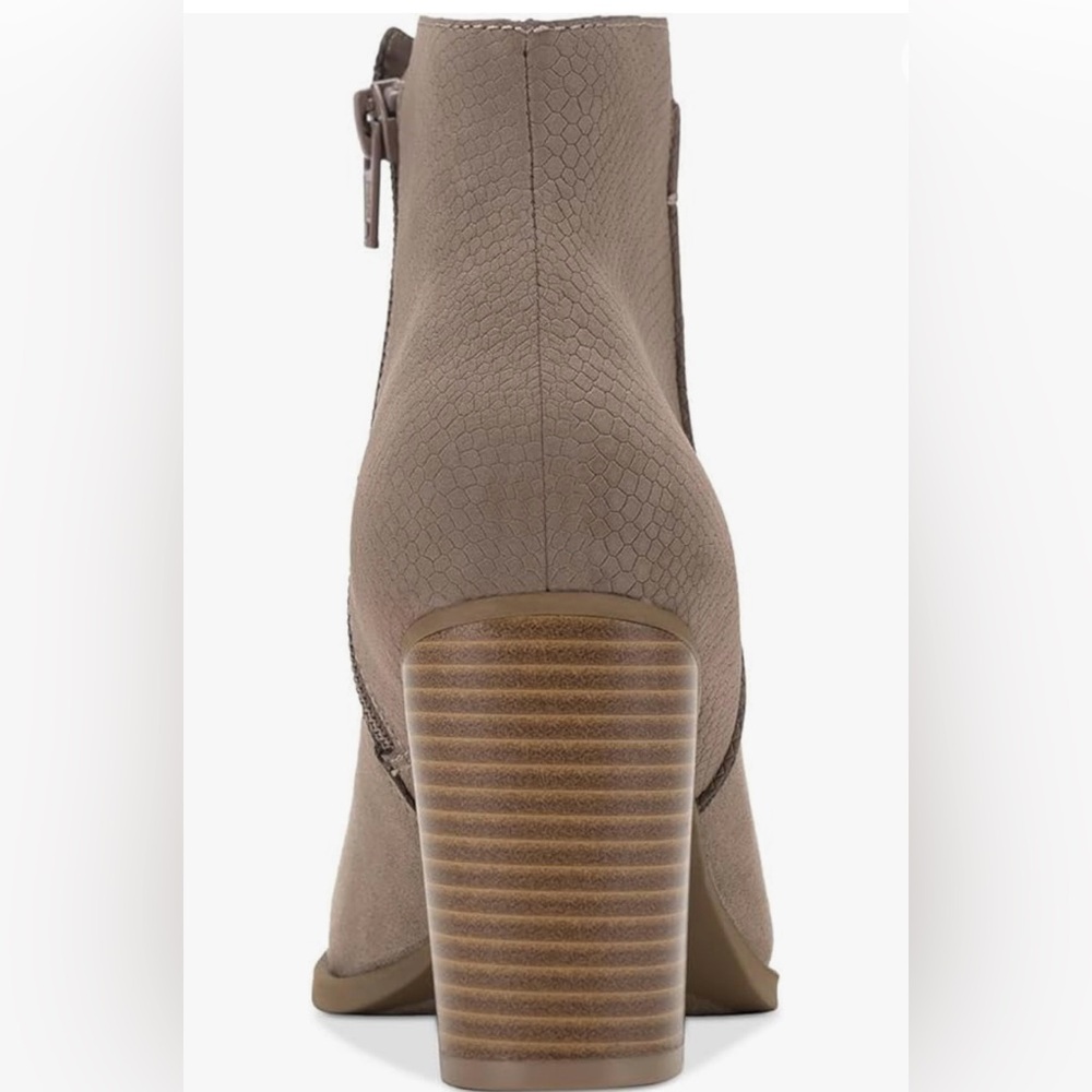 NWT Sun + Stone Women’s Gracey Faux Suede Booties - Picture 5 of 12